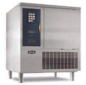 Zanussi Professional RAPIDO – Şok Soğutucu ve Dondurucu – 6 GN 1/1 veya 400×600 mm. 30 kg. Soğ./30 kg. Don.